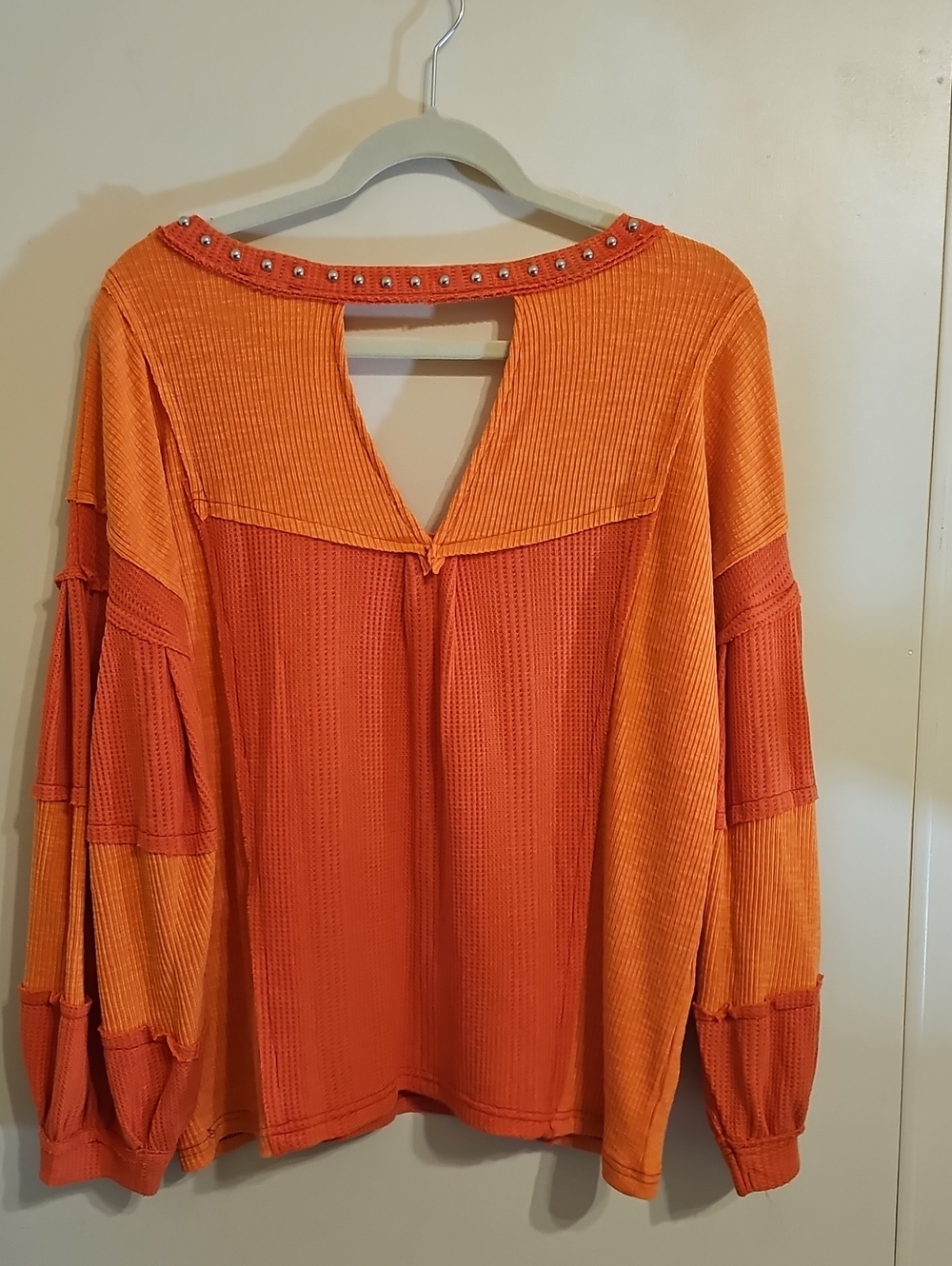 POL Orange Studded V-Neck Long Sleeve Top Size M Boho - Picture 2 of 8